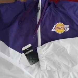 Women's Wind breaker